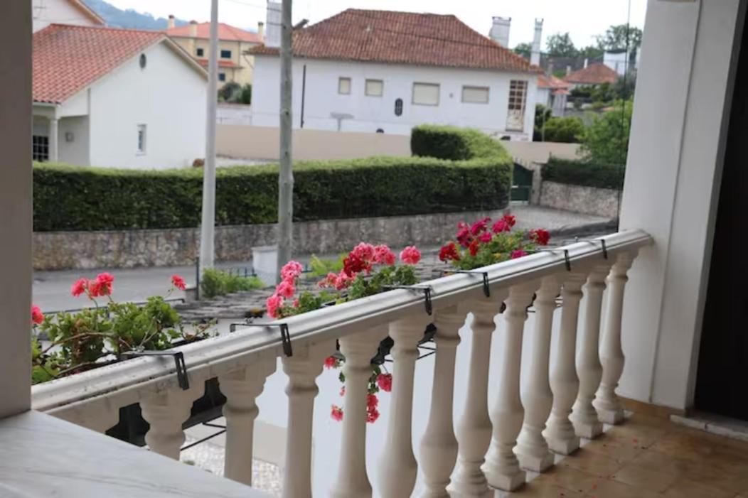 Vivenda Alju Villa Ourem Bagian luar foto